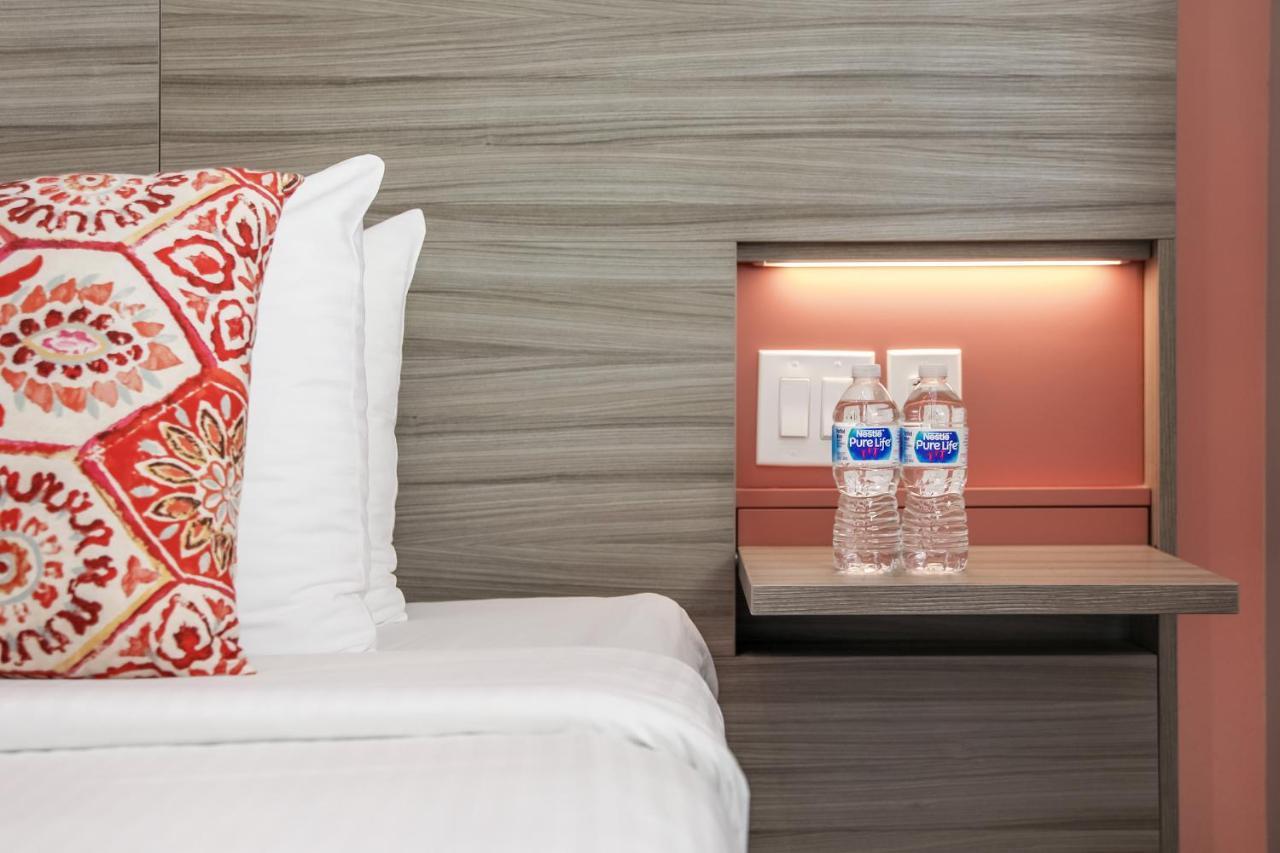 The Julia Hotel (Adults Only) ไมอามีบีช ภายนอก รูปภาพ