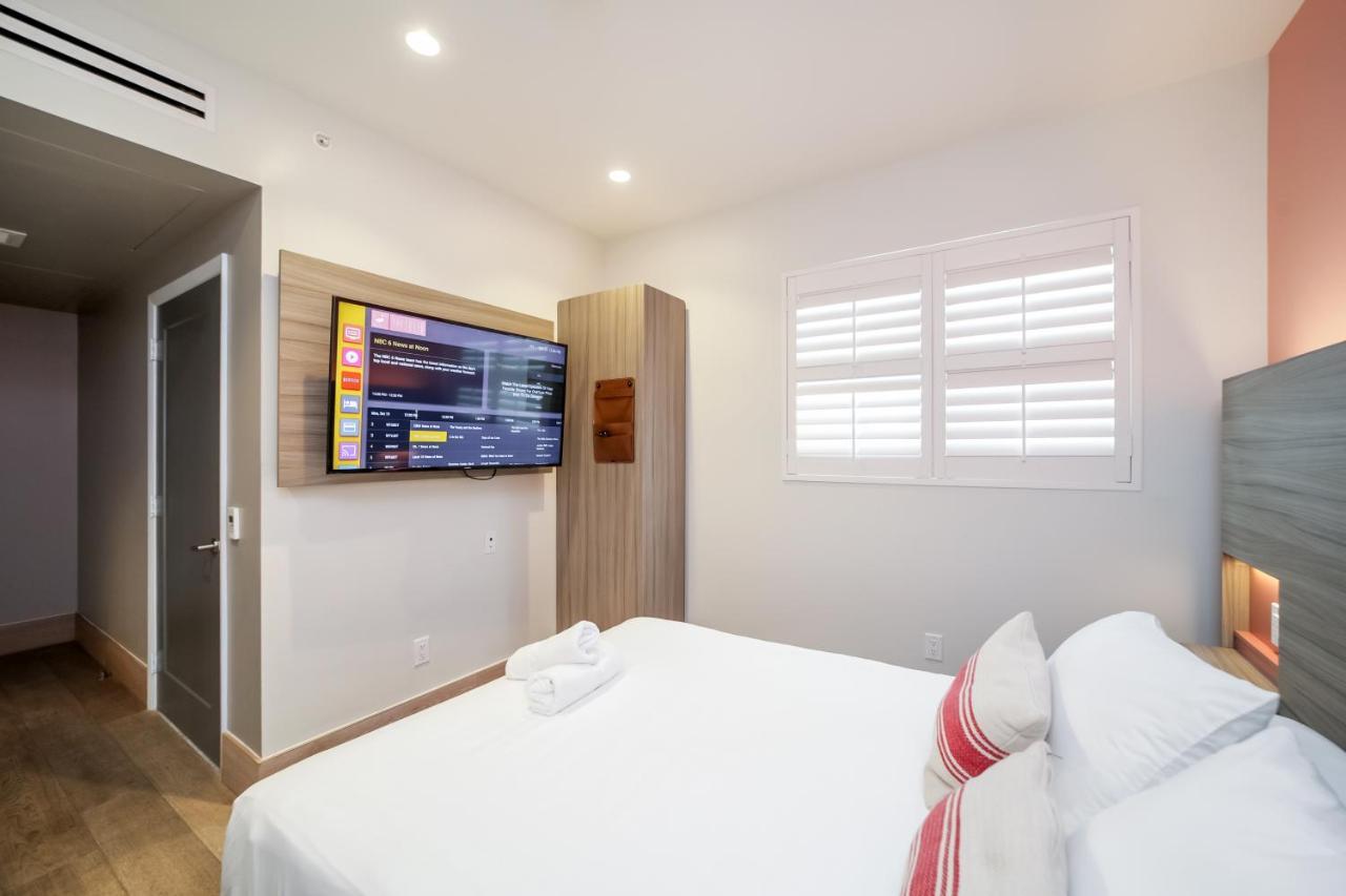 The Julia Hotel (Adults Only) ไมอามีบีช ภายนอก รูปภาพ